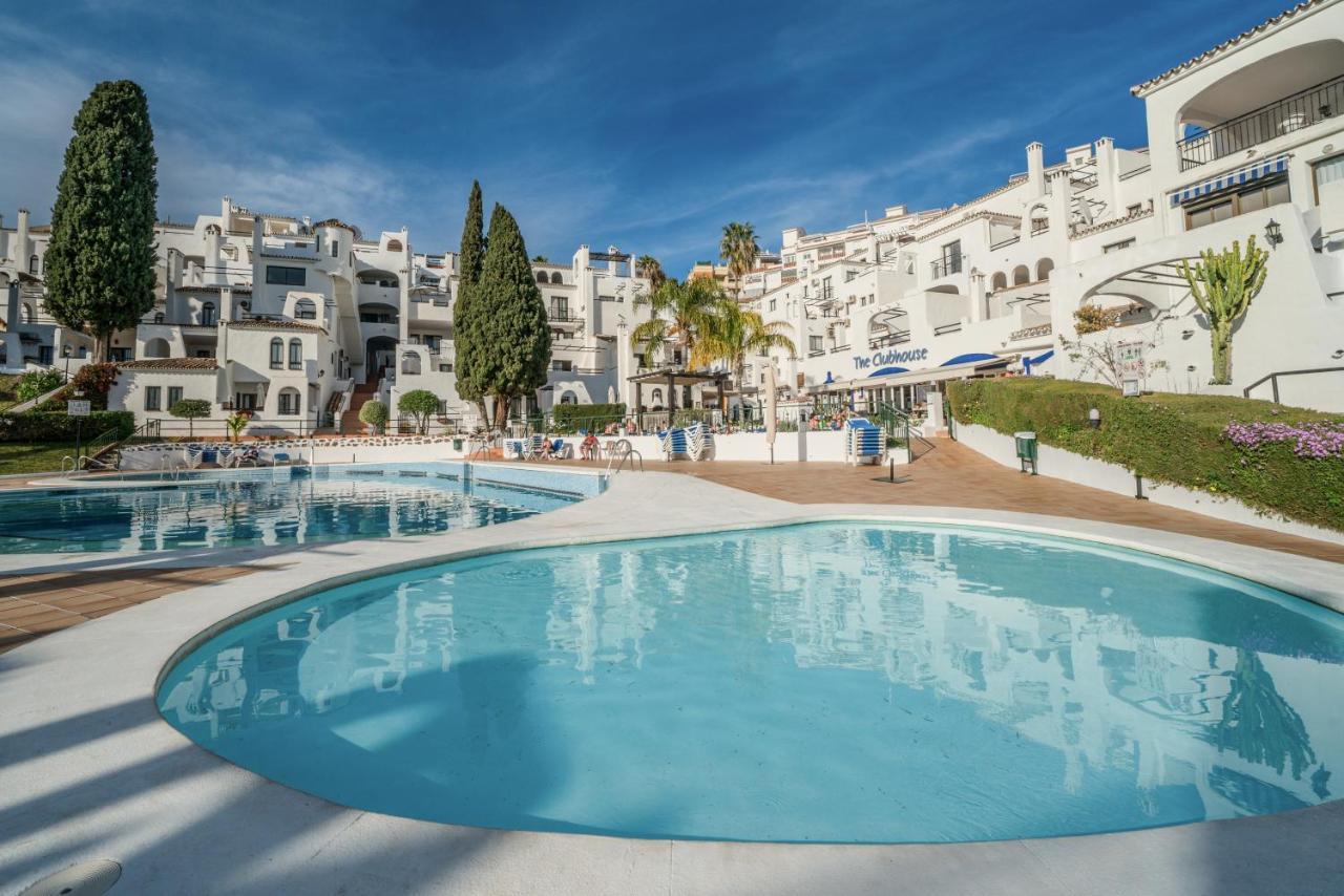 Freshly Renovated, Modern Penthouse Pueblo Evita! Benalmádena Exterior foto